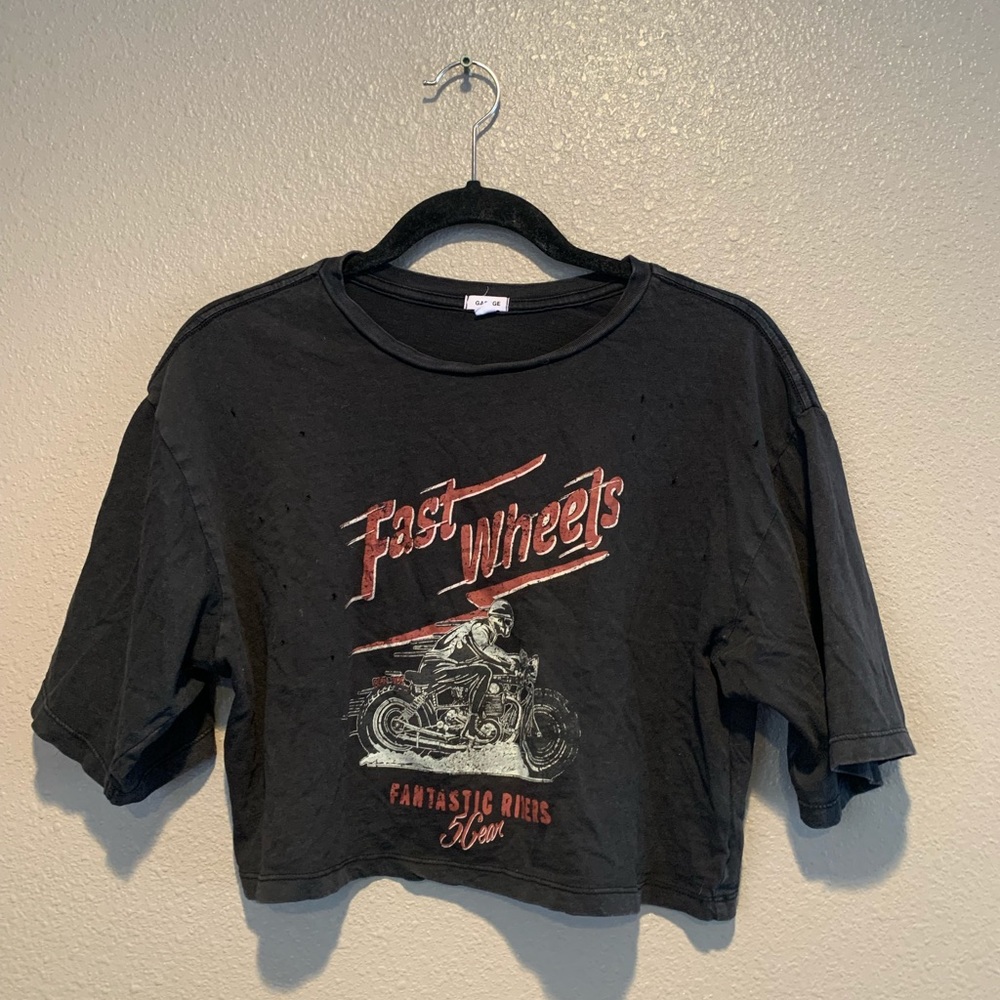 Graphic cropped t-shit with accent holes by Garage
